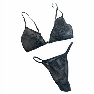 🎅🏼SALE💥🎁NWOT Victoria Secret Bra & Panty Set